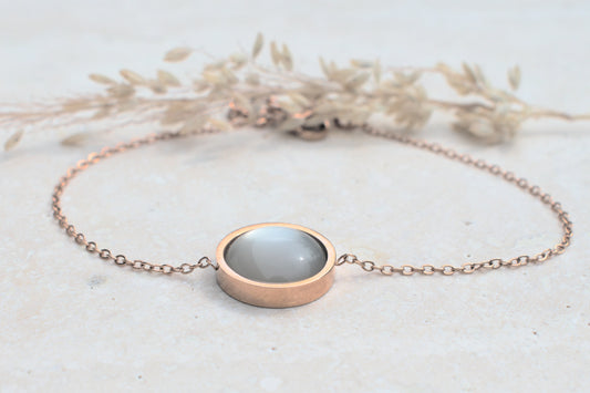 Elegantes rosegoldenes Armband aus Edelstahl mit einem himmelblauen Cabochon