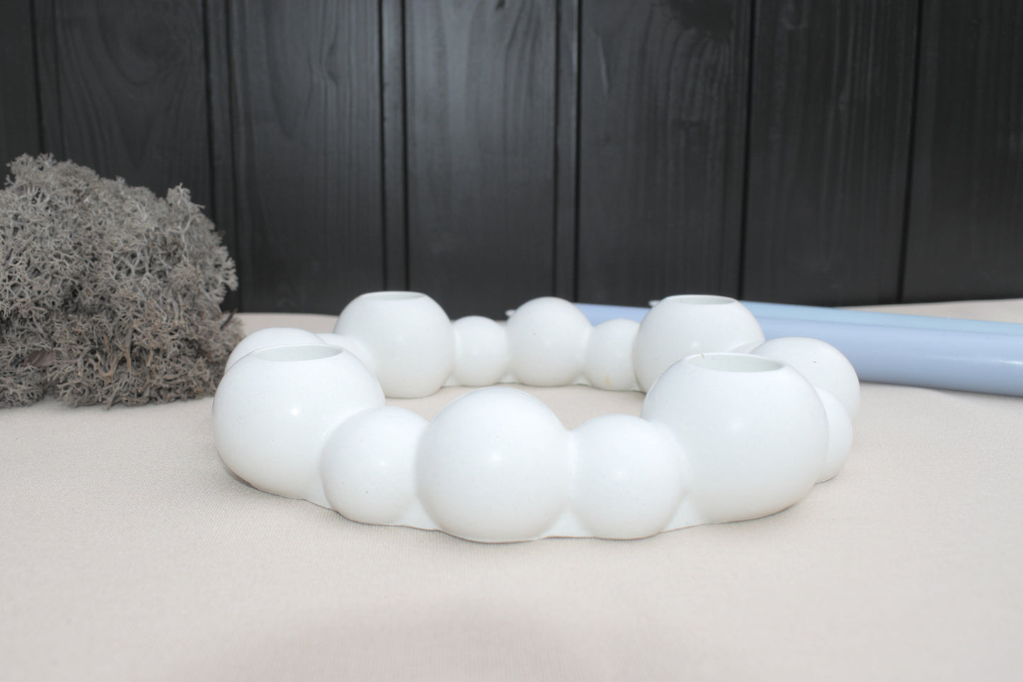 Skandinavischer Kerzenhalter aus weißem Beton