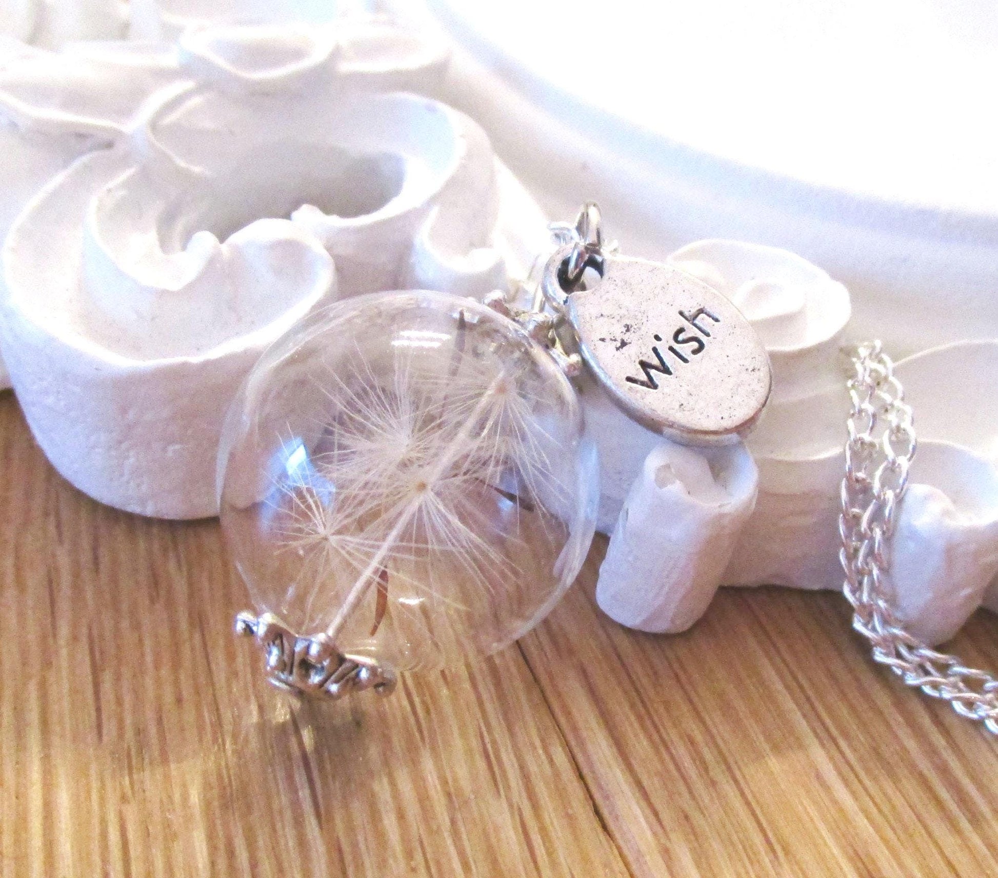 Halskette mit Pusteblumen, Pusteblumenkette, wish, Schmuck aus der Natur