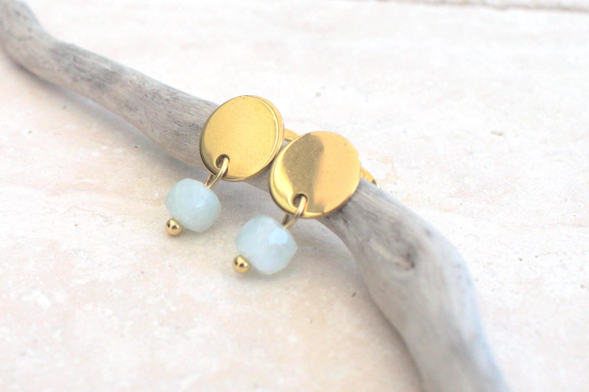 Ohrstecker mit Jade Perlen, Edelstein Ohrringe Damen, Ohrstecker mit Edelstein